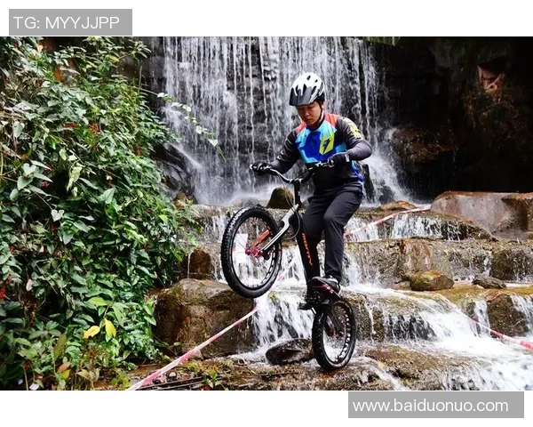 北京极限运动队在世界攀岩锦标赛中以51分领先其他队伍表现出色